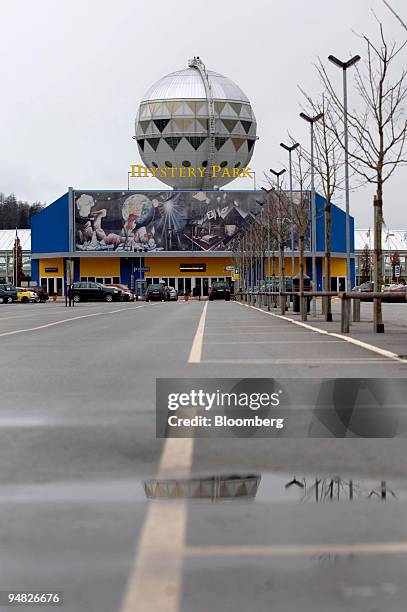 An almost empty car park in front of the Mystery Park in Interlaken, Switzerland, Friday, March 10, 2006. Mystery Park AG, a Swiss theme park based...