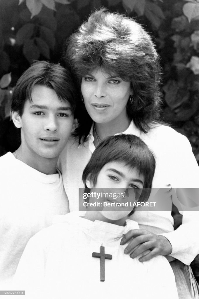 Dani Et Ses Fils Emmanuel Et Julien En 1982