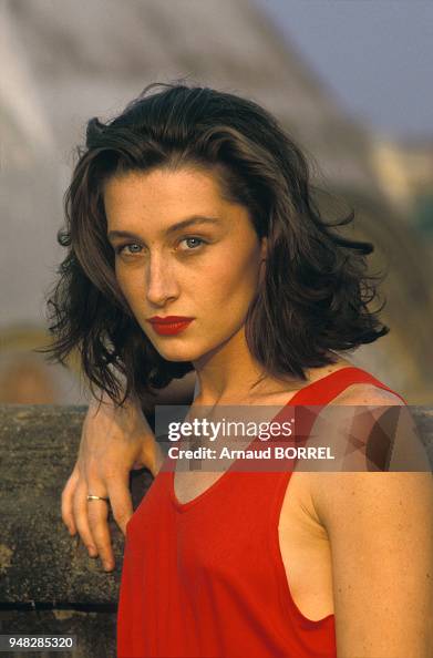 L actrice Anne Brochet Sur Le Plateau Du Film La Nuit Bengali De l-actrice-anne-brochet-sur-le-plateau-du-film-la-nuit-bengali-de