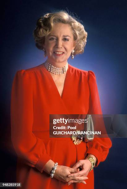 Portrait de Sao Schlumberger lors de l'exposition au Grand Palais 'L'or et son mythe' le 6 mai 1988, France.