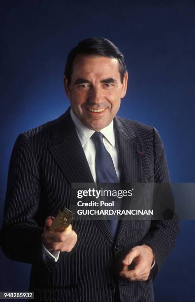 Portrait de Roland Faure lors de l'exposition au Grand Palais 'L'or et son mythe' le 6 mai 1988, France.