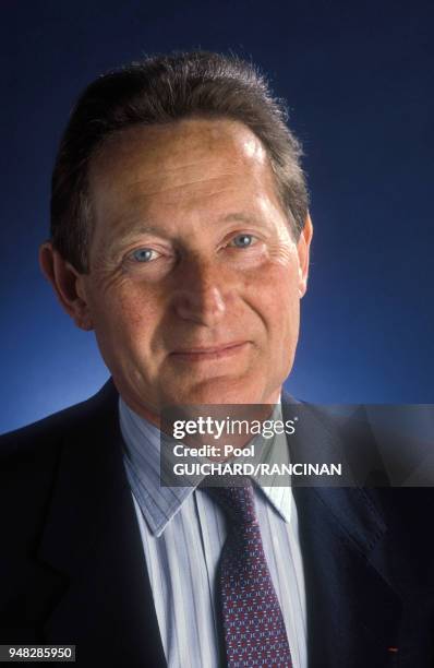 Portrait de Pierre Eelsen lors de l'exposition au Grand Palais 'L'or et son mythe' le 6 mai 1988, France.