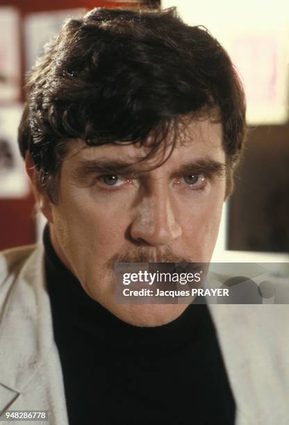 Portrait d'Alan Bates dans la série TV 'Ainsi mourut Riabouchinska' de Ray Bradbury en avril 1988, France.