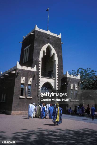 Portail du palais de l'Émir de Kano, en février 1976, Nigéria.