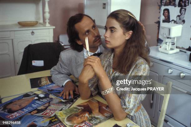 Fabrice Luchini et Valérie Allain sur le tournage du film 'Alouette je te plumerai' réalisé par Pierre Zucca en février 1988, France.