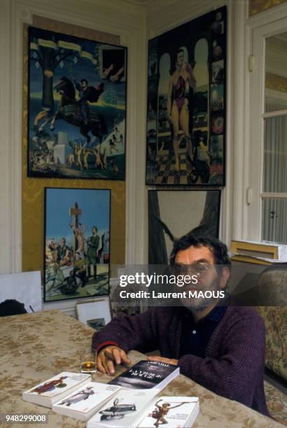 Close up Fernando Arrabal, romancier et cinéaste, le 4 septembre 1986 en France.