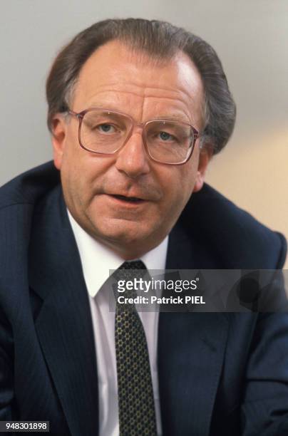 Portrait de l'homme politique Lothar Spath en septembre 1989 en Allemagne.