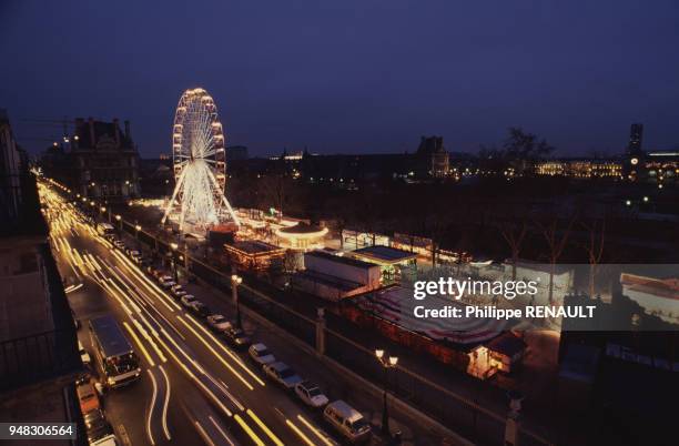 Fête foraine dans le jardin des Tuileries à Paris, France.