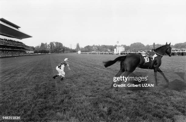 Prix de l'Arc de Triomphe le 5 octobre 1976 à l'Hippodrome de Longchamp à Paris, France.