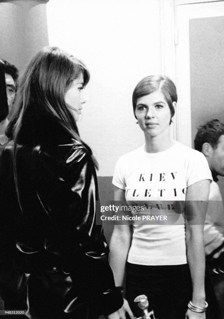 Françoise Hardy et Haydée Politoff en 1967