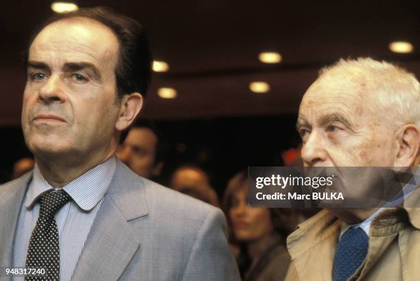 Georges Marchais avec l'écrivain Louis Aragon, circa 1980, France.
