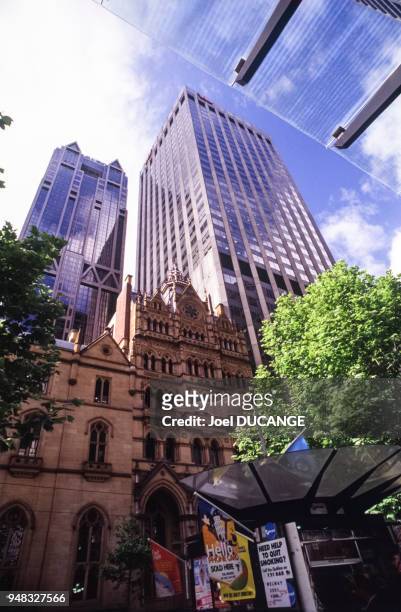 Bank Museum? devant l'ANZ World Headquarters à Melbourne, en 2000, Australie.