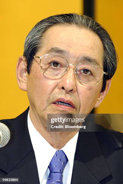 Matsushita Electric Industrial Co.'s newly-named Chairman Kunio Nakamura speaks to reporters during a press briefing in Tokyo, Friday, February 24,...