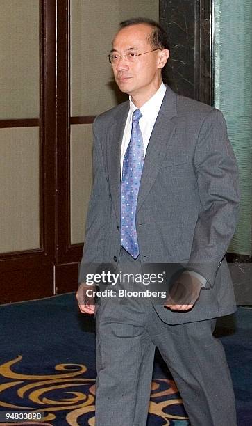 George Yeo, Singapore's minister of foreign affairs, arrives for a special Association of Southeast Asian Nations Foreign Ministers' Meeting, in...