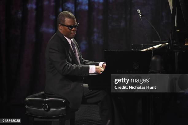 Marcus Robb Marcus Roberts Photos and Premium High Res Pictures - Getty Images