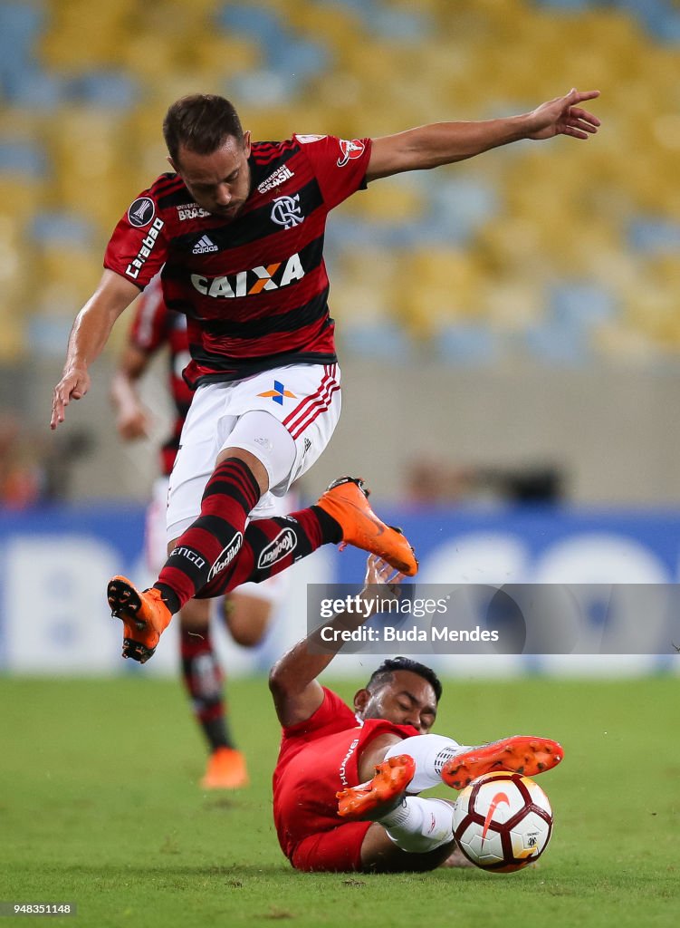 Flamengo v Santa Fe - Copa CONMEBOL Libertadores 2018