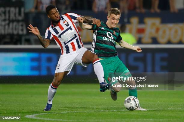 Giliano Wijnaldum of Willem II, Dylan Vente of Feyenoord during the Dutch Eredivisie match between Willem II v Feyenoord at the Koning Willem II...