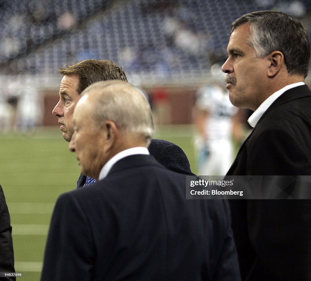 Detroit Lions owner William Clay Ford Sr. and son, the chair