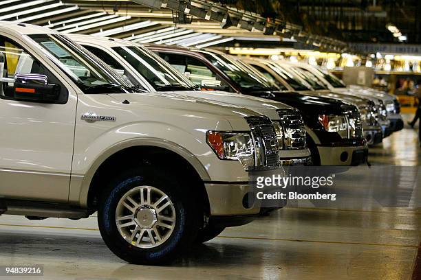 Ford F-150 pickup trucks sit in a line at the Kansas City Assembly Plant in Claycomo, Missouri, U.S., on Thursday, Oct. 2, 2008. Ford Motor Co.'s...