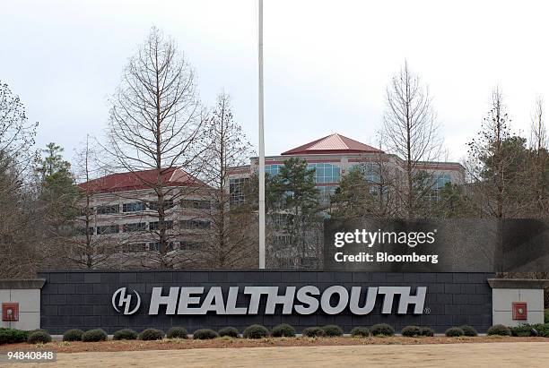 HealthSouth Corp., the largest U.S. Provider of physical rehabilitation services, will pay $445 million to settle investor lawsuits filed after a...