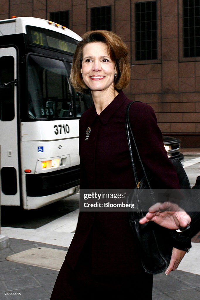 Paula H. Rieker, former Enron Corp. investor relations managing... News ...