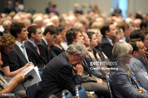 Shareholders and members of the media attend BHP Billiton Ltd.'s annual general meeting in Melbourne, Australia, on Thursday, Nov. 27, 2008. BHP...