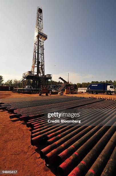 Pttep Rig Platform Pttep Photos and Premium High Res Pictures - Getty Images
