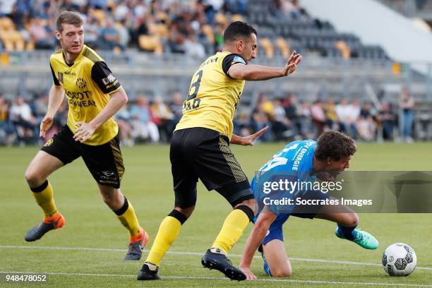 Patrick Banggaard of Roda JC, Adil Auassar of Roda JC, Sam Lammers of PSV, during the Dutch Eredivisie match between Roda JC v PSV at the Parkstad...