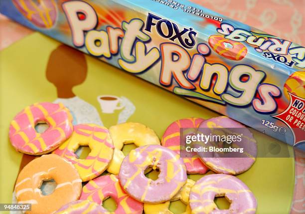 Partuy Rings 1,672 United Biscuits Stock Photos, High-Res Pictures, and Images ...