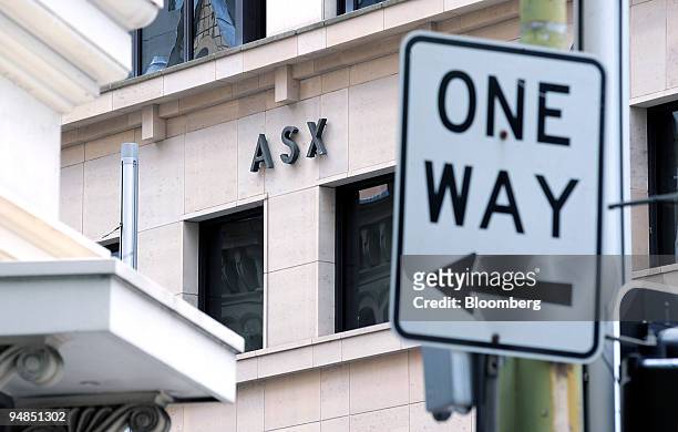 The Australia Securities Exchange building stands in Sydney, Australia, on Tuesday, Nov. 18, 2008. The S&P/ASX 200 Index dropped 60.10 points, or 1.7...