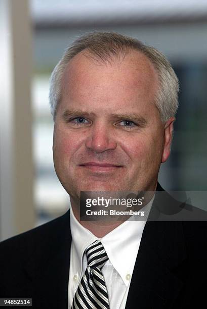 Robert Niblock, president of Lowe's Cos is seen at company headquarters in Mooresville, North Carolina, April 5, 2004. He will succeed Robert Tillman...