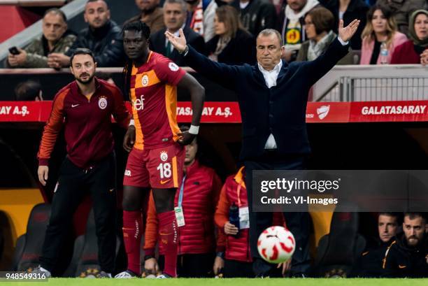 Bafetimbi Gomis of Galatasaray SK, coach Fatih Terim of Galatasaray SK during the Ziraat Turkish Cup match Fenerbahce AS and Akhisar Belediyespor at...