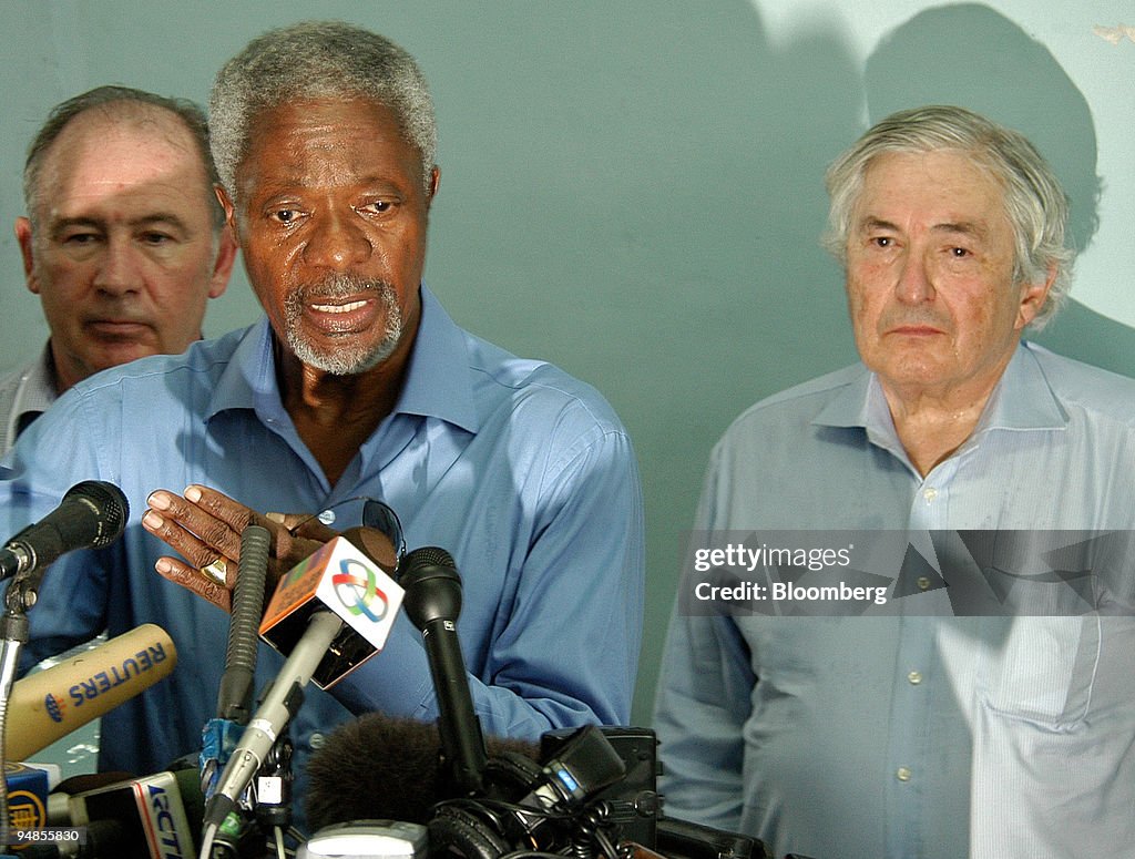 U.N. Secretary General Kofi Annan, left, and World bank pres