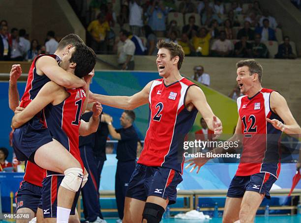 Sean Roney 23 Sean Rooney Volleyball Player Stock Photos, High-Res Pictures, and ...