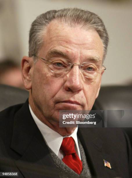 Senator Charles Grassley chairs a hearing of the Senate Finance Committee November 18, 2004 in Washington DC regarding the withdrawal of the...