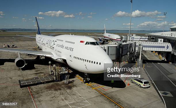 Singapore Airlines Ltd. Airplane is parked at Auckland International Airport, in Auckland, New Zealand, on Thursday, April 10, 2008. Auckland...