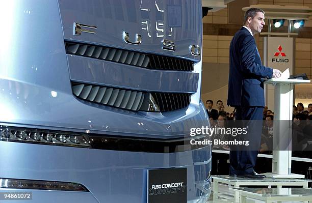 Wilfried Porth, President and CEO of Mitsubishi Fuso Truck & Bus Corp., speaks to the press at the 38th Tokyo Motor Show, Tuesday, November 2 at...