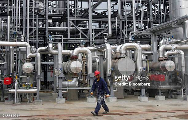 The New Zealand Refining Company Ltd.'s Marsden Point facility, the country's only oil refinery, is pictured Friday, September 30, 2005. The refinery...
