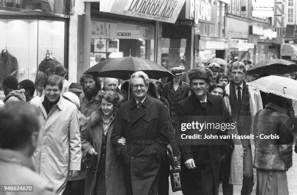 Bremen, WEST GERMANY Hans-Jochen Vogel top candidate of the SPD. Social Democratic Party, campaigns on January 29, 1983 in Erlangen, Bremen,...