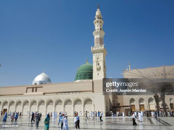 pilgrims in medina during hajj - al madinah bildbanksfoton och bilder