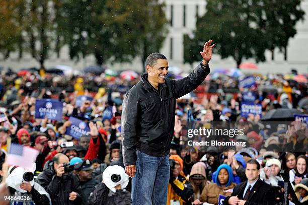 Senator Barack Obama of Illinois, Democratic presidential candidate, speaks during a campaign rally in Chester, Pennsylvania, U.S., on Tuesday, Oct....