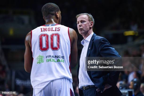 Damien Inglis and Vincent Collet coach of Strasbourg during the Jepp Elite match between Strasbourg and Monaco on April 18, 2018 in Strasbourg,...