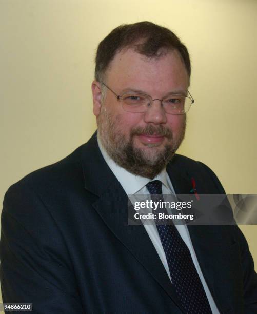 Iain Ferguson, chief executive of Tate & Lyle poses in the Bloomberg office in London, Thursday, November 4, 2004. Tate & Lyle Plc, Europe's biggest...