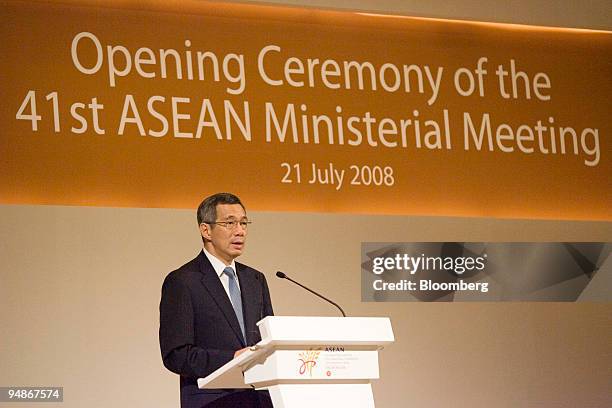 Lee Hsien Loong, Singapore's prime minister, speaks at the opening ceremony of the 41st Association of Southeast Asian Nations Ministerial Meeting,...