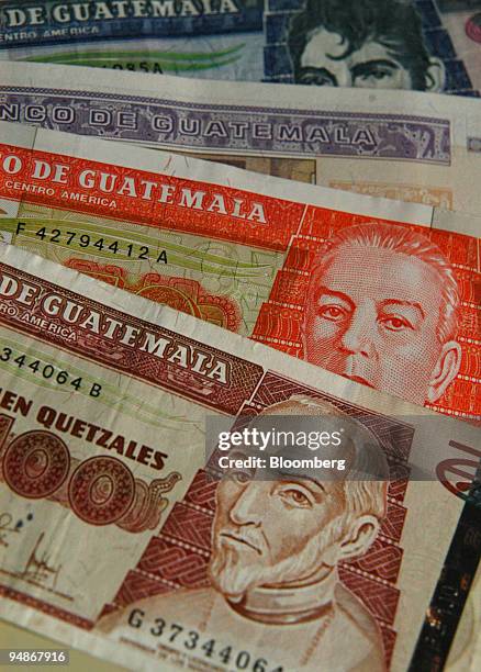 Quetrays Currency Note Currency Guatemala Photos and Premium High Res Pictures - Getty Images