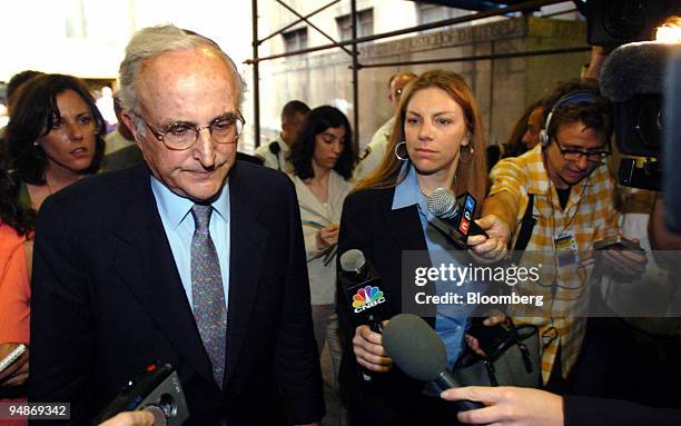 Stephen E. Kaufman, attorney for L. Dennis Kozlowski, leaves Manhattan Criminal Court Friday, June 17, 2005. Kozlowski, former CEO of Tyco...