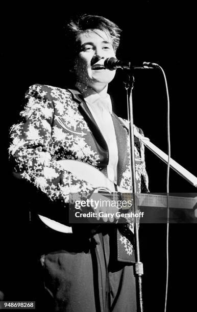 Canadian Pop and Country musician kd lang performs onstage at the Beacon Theatre, New York, New York, August 11, 1989.