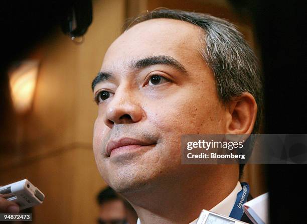 Nazir Razak Post Nazir Razak Photos and Premium High Res Pictures - Getty Images