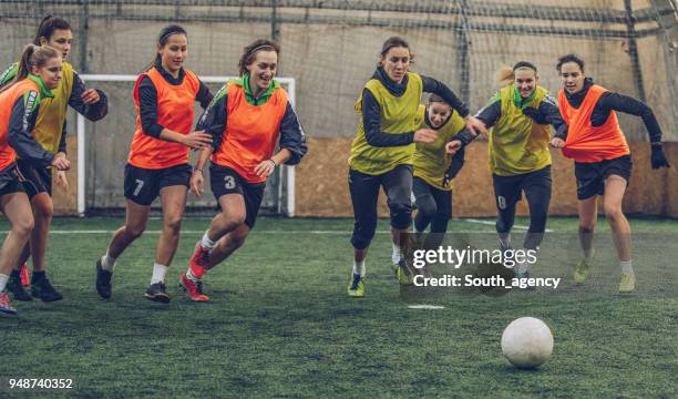 football match - women's soccer stock pictures, royalty-free photos & images