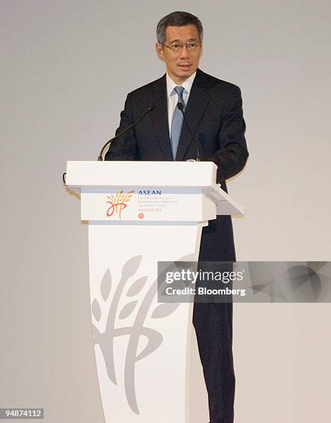 Lee Hsien Loong, Singapore's prime minister, speaks at the opening ceremony of the 41st Association of Southeast Asian Nations Ministerial Meeting,...